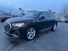 2022 Audi Q3 45 S line Premium SUV