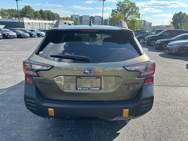 2025 Subaru Outback Wilderness photo 2