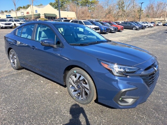 2025 Subaru Legacy Limited photo 3