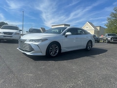 2019 Toyota Avalon XSE Sedan