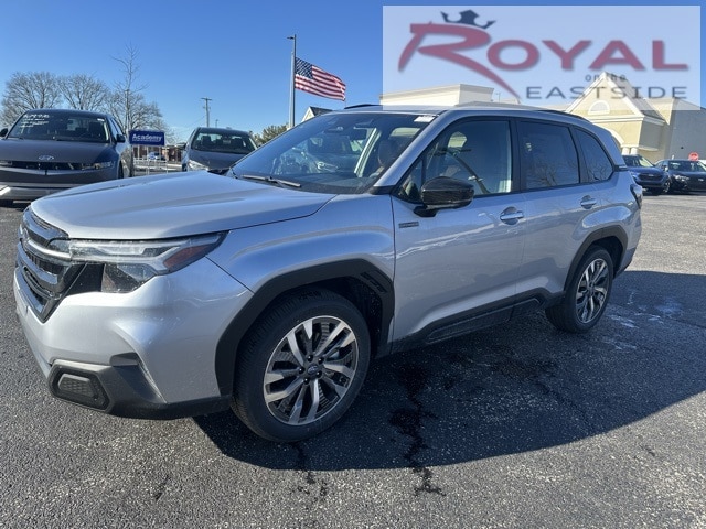 2025 Subaru Forester Touring's photo