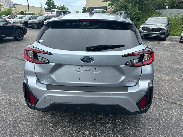 2025 Subaru Crosstrek Limited photo 4