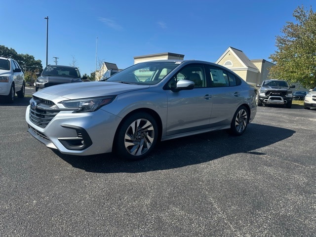 2025 Subaru Legacy Limited's photo