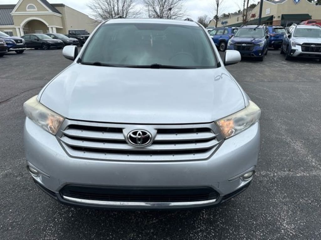 Used 2012 Toyota Highlander Base SUV