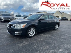 2014 Nissan Altima 2.5 S Sedan