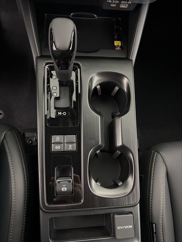 2026 Subaru Outback Limited - Photo 21