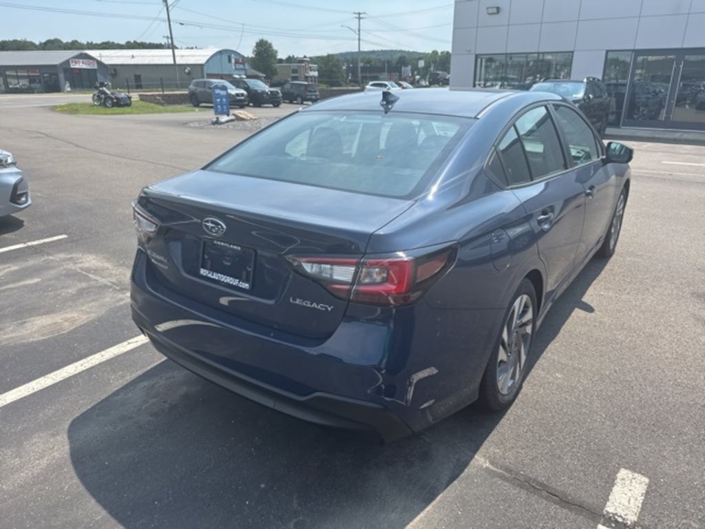 New 2025 Subaru Legacy Limited Sedan