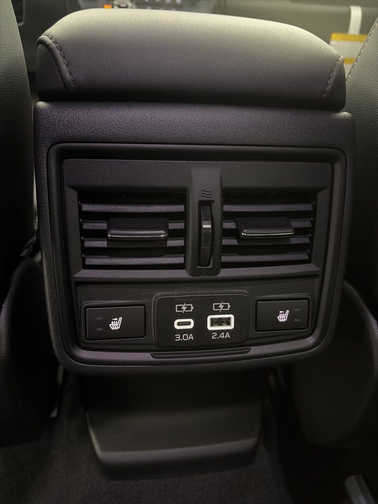 2026 Subaru Outback Limited - Photo 27