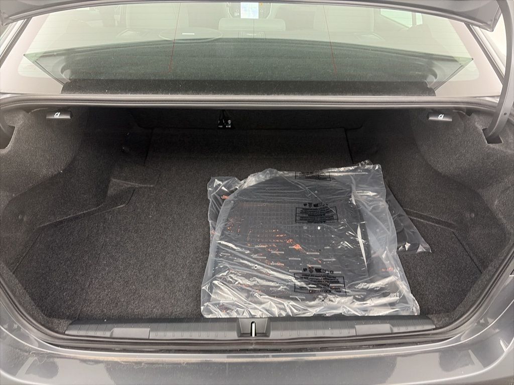 2025 Subaru Legacy Limited - Photo 24