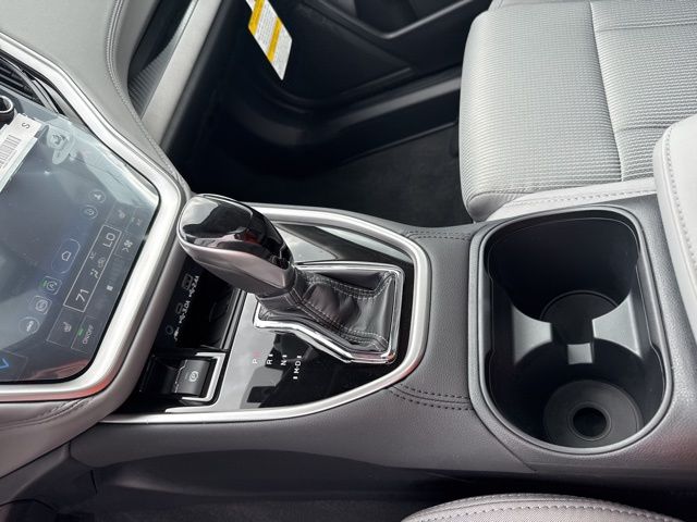 2025 Subaru Legacy Premium - Photo 18