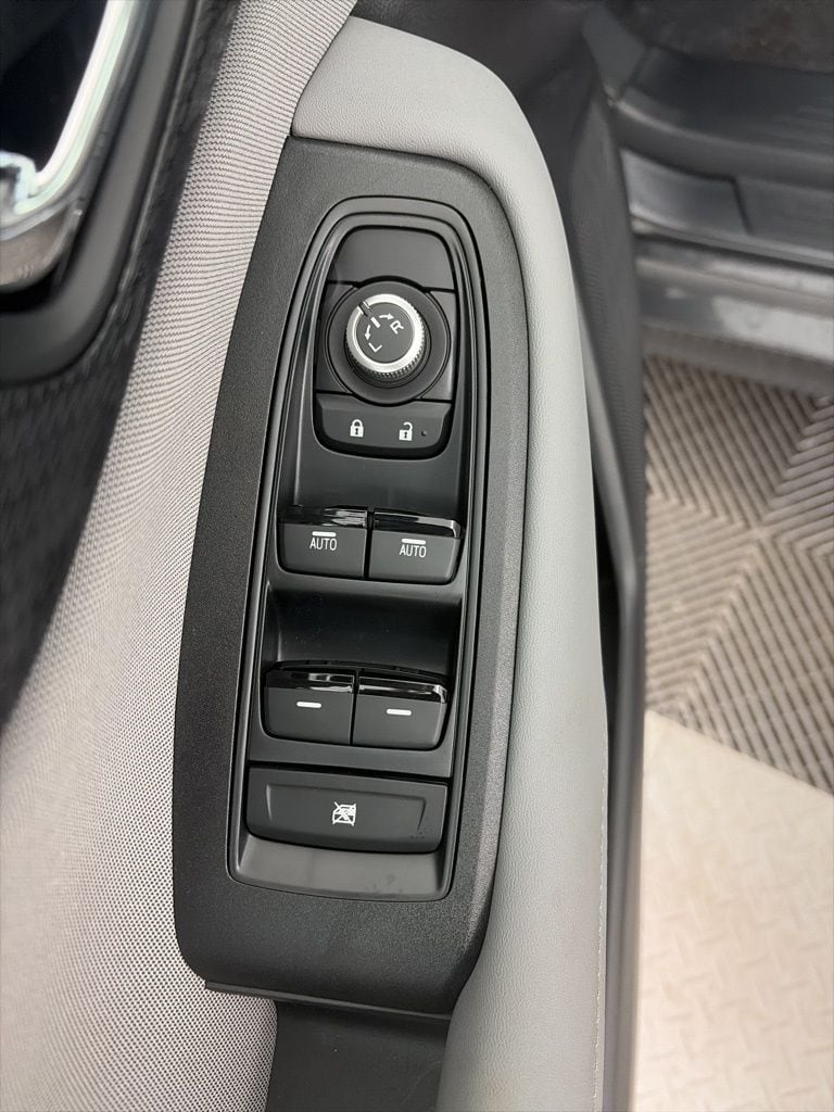 2025 Subaru Legacy Premium - Photo 10