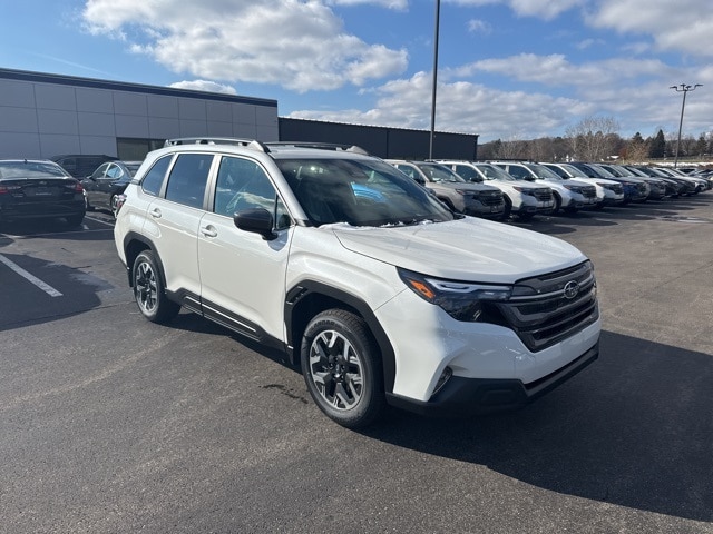 2026 Subaru Forester Premium's photo