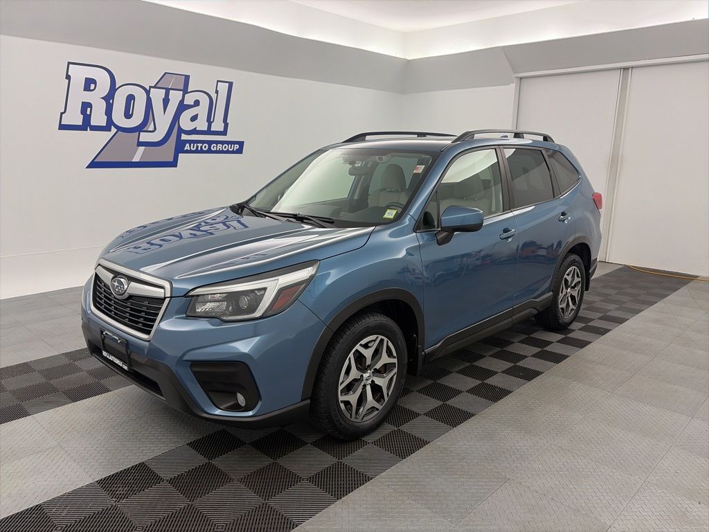2021 Subaru Forester Premium's photo