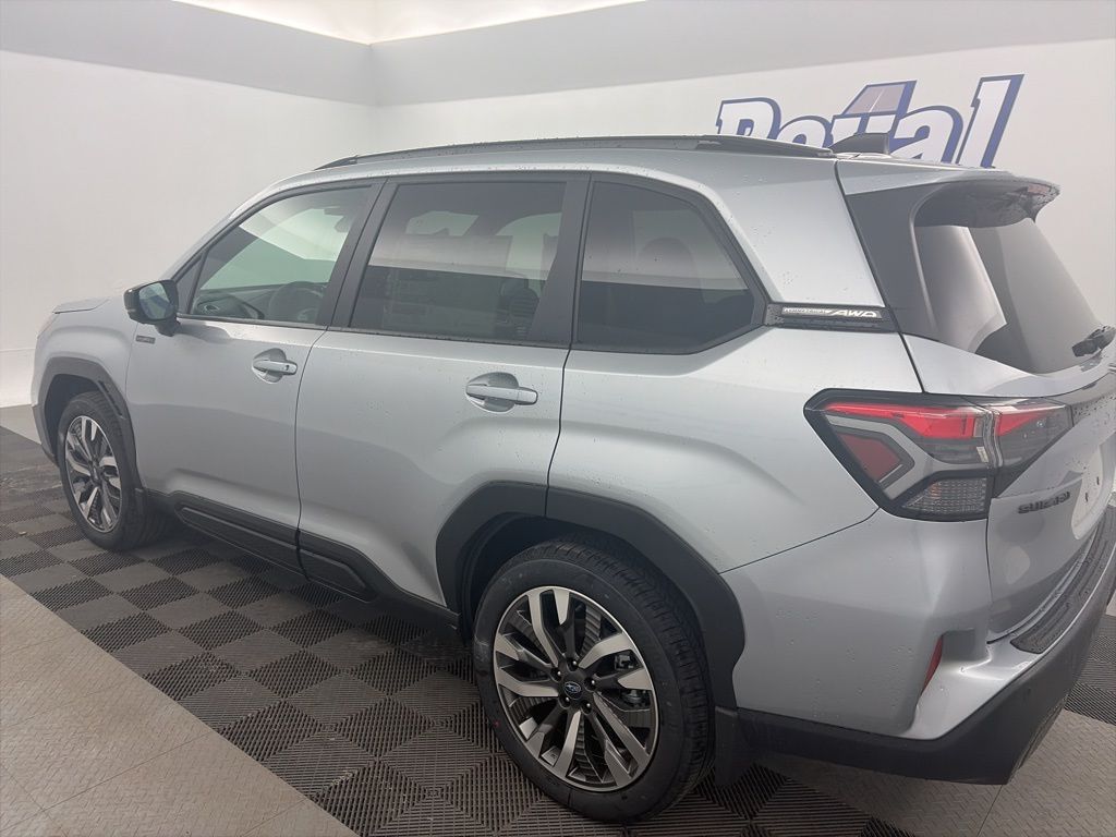 2026 Subaru Forester Touring - Photo 6