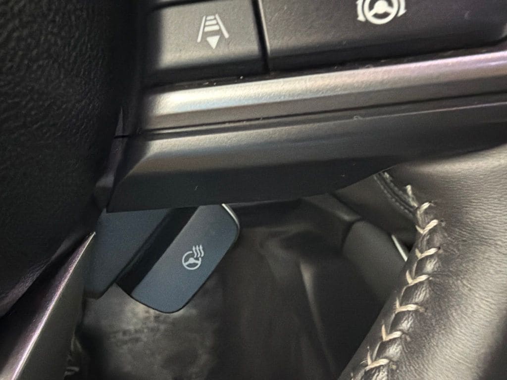 2025 Subaru Outback Touring - Photo 21