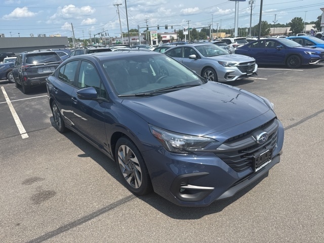 2025 Subaru Legacy Limited's photo