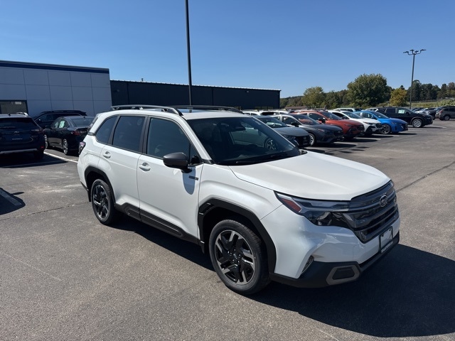 2025 Subaru Forester Limited's photo