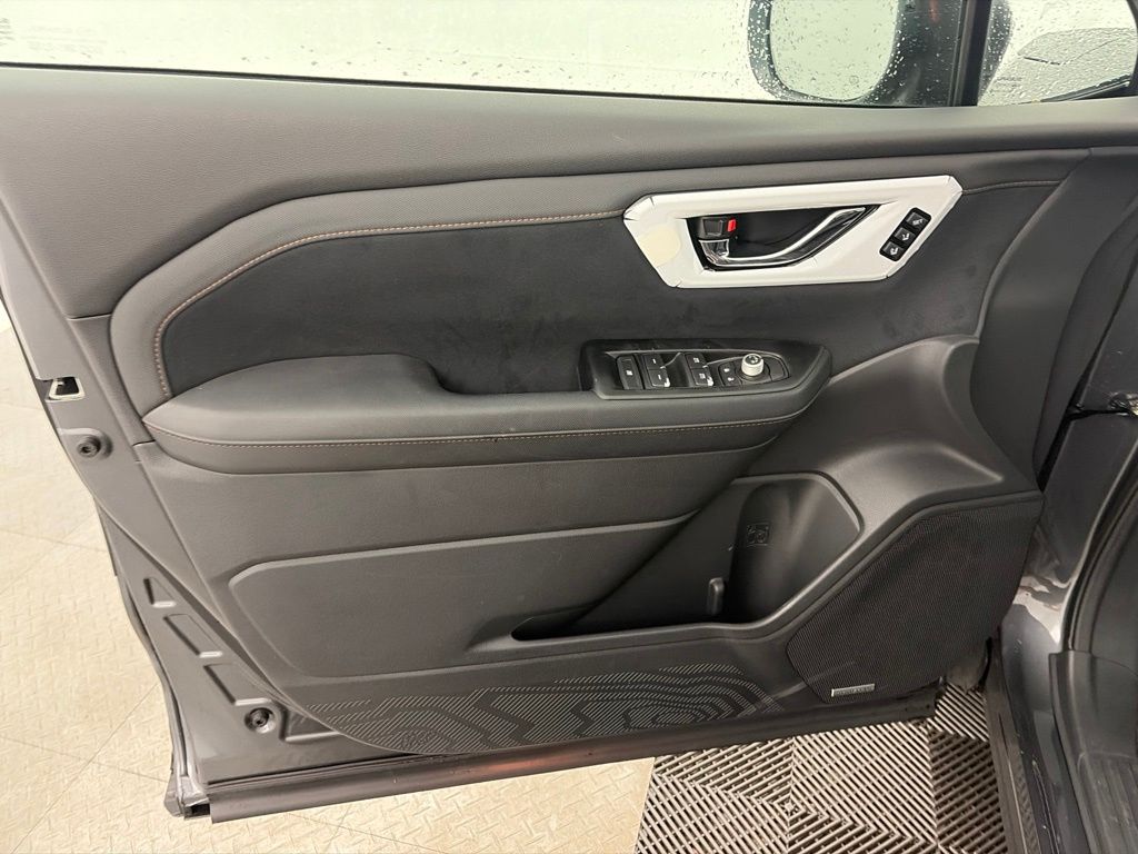 2026 Subaru Forester Touring - Photo 10