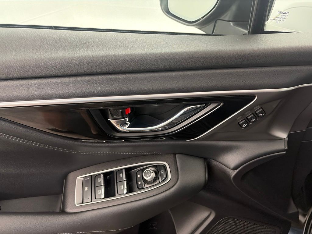 2025 Subaru Outback Touring - Photo 12