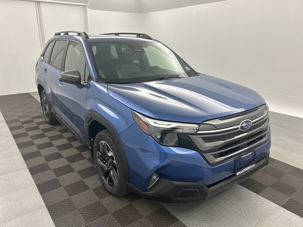New 2025 Subaru Forester Hybrid Premium SUV