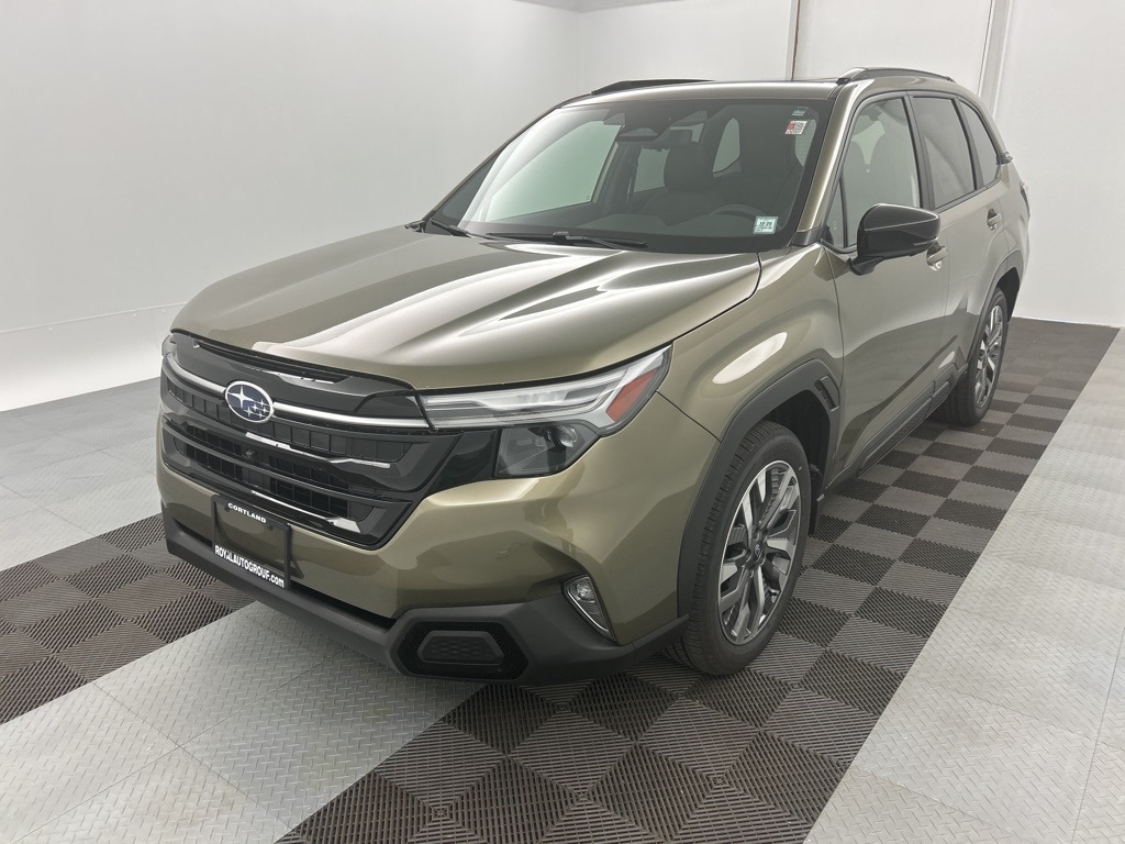 2025 Subaru Forester Touring's photo