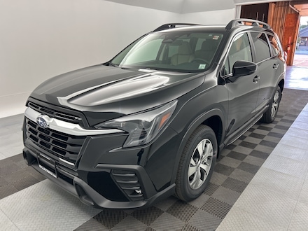 2025 Subaru Ascent Premium 8-Passenger SUV