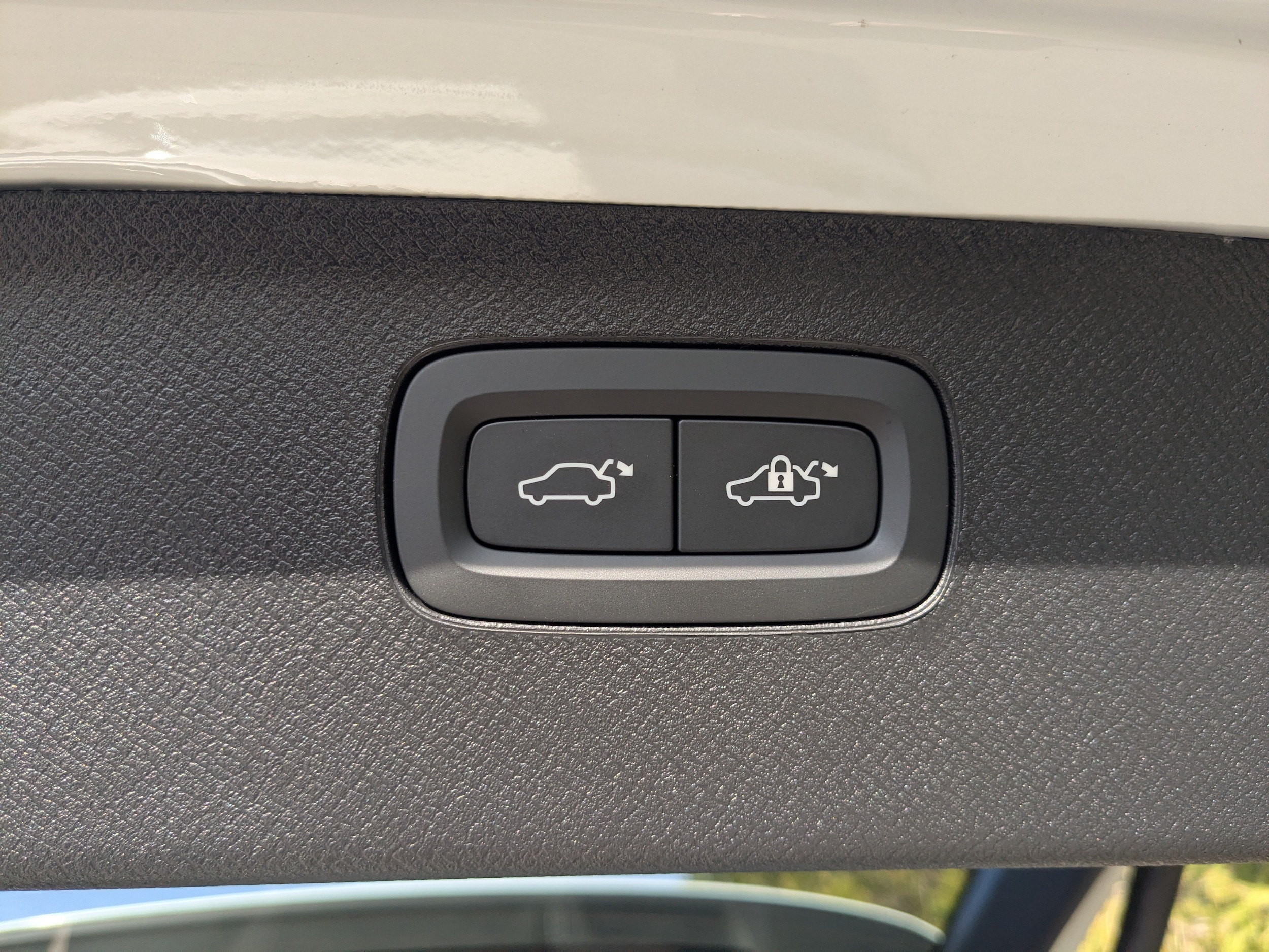 2026 Volvo XC90 Plus - Photo 26