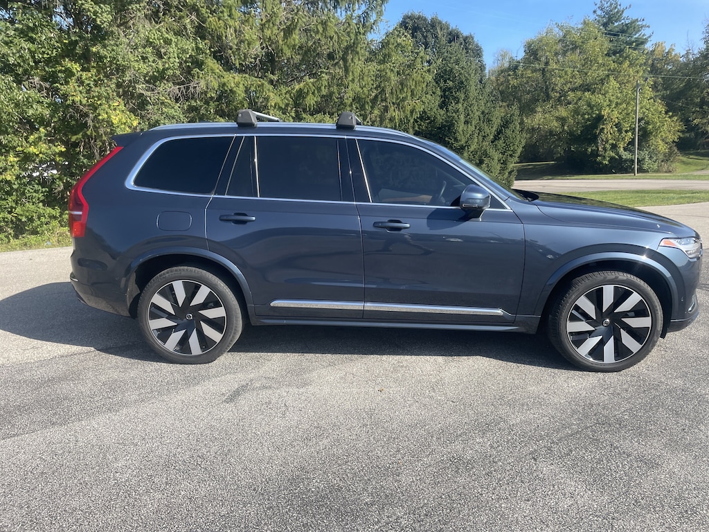 Used 2025 Volvo XC90 plug-in hybrid T8 Plus 7-Seater SUV