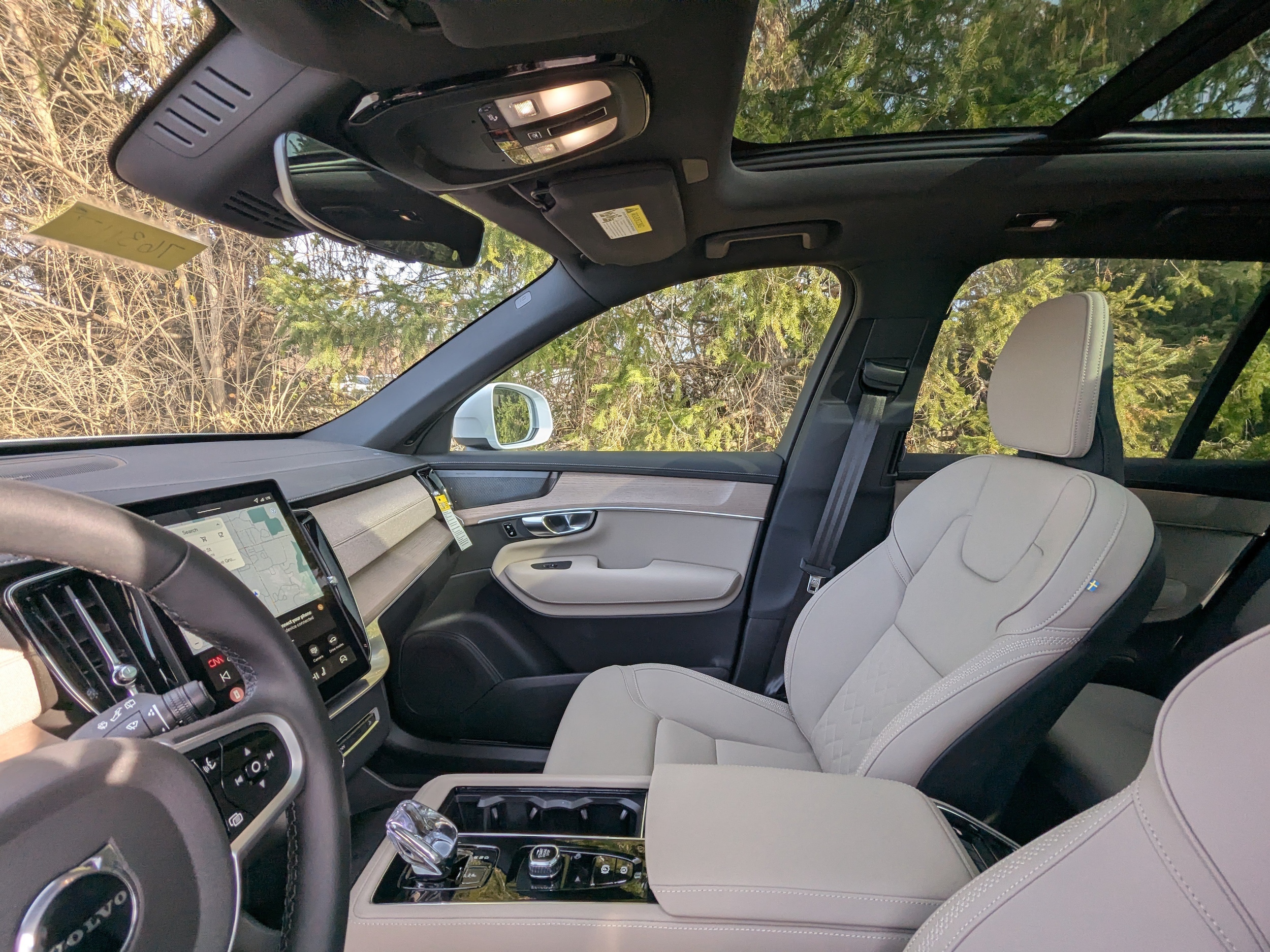 2026 Volvo XC90 Plus - Photo 13