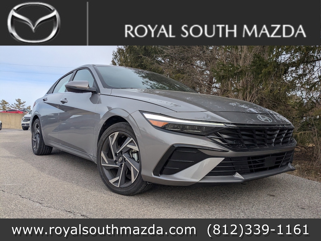 Used 2025 Hyundai Elantra Hybrid Limited Sedan