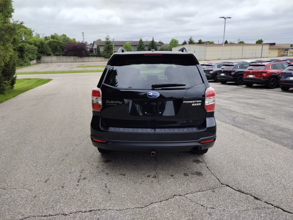 Used 2015 Subaru Forester 2.5i Limited (CVT) SUV