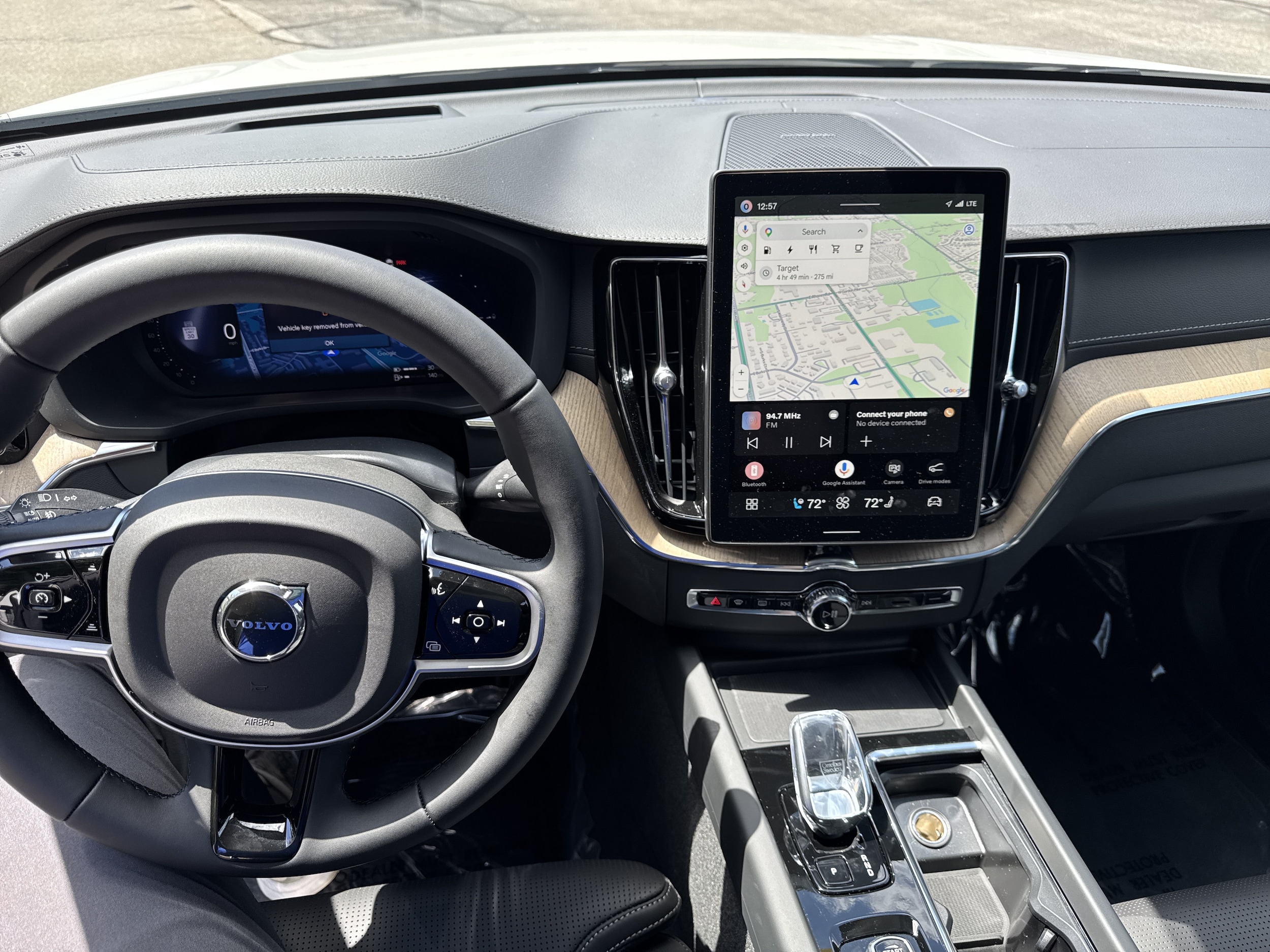 2026 Volvo XC60 Ultra - Photo 17