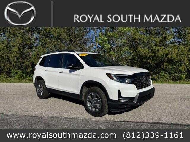 Featured used 2024 Honda Passport TrailSport SUV for sale in Bloomington, IN