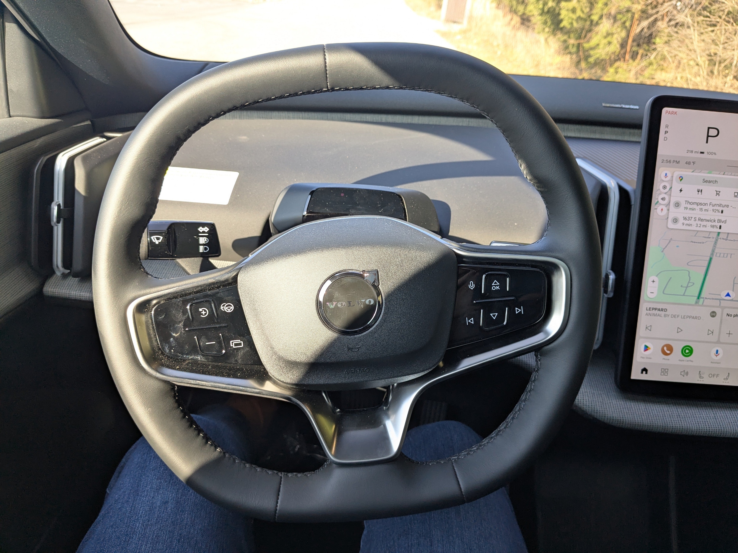 2025 Volvo EX30 Plus - Photo 28