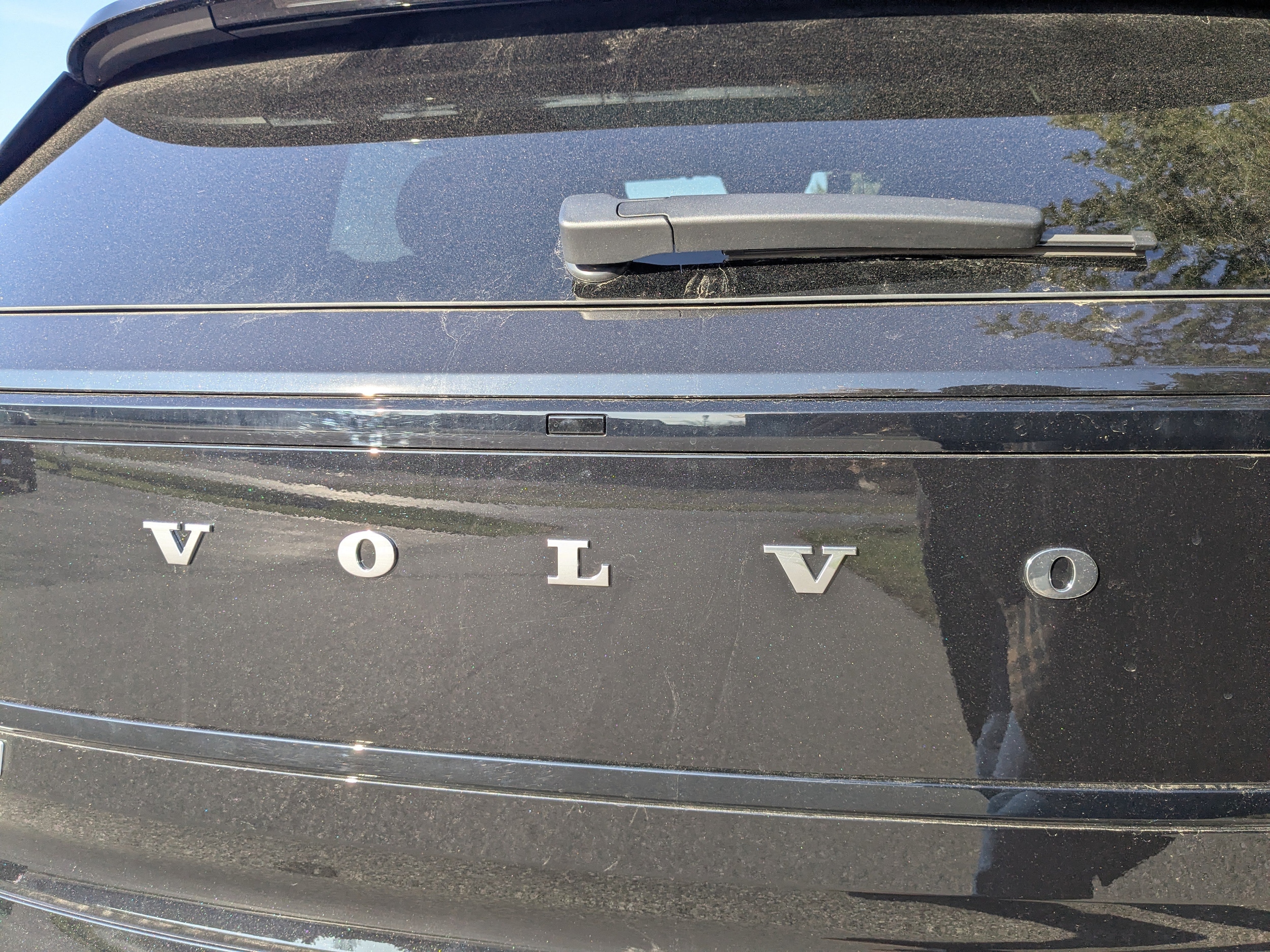 2025 Volvo EX30 Plus - Photo 24