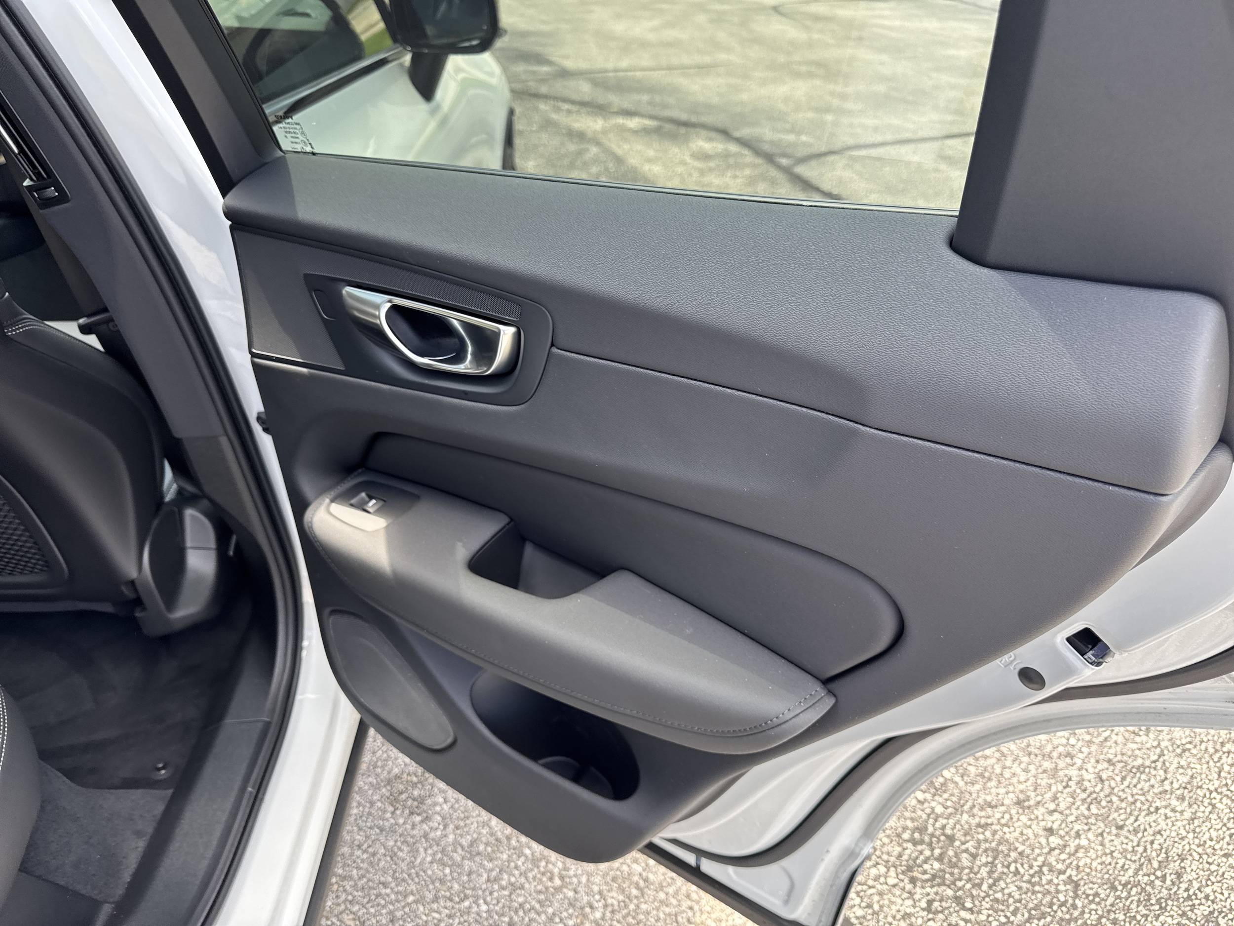 2026 Volvo XC60 Ultra - Photo 30