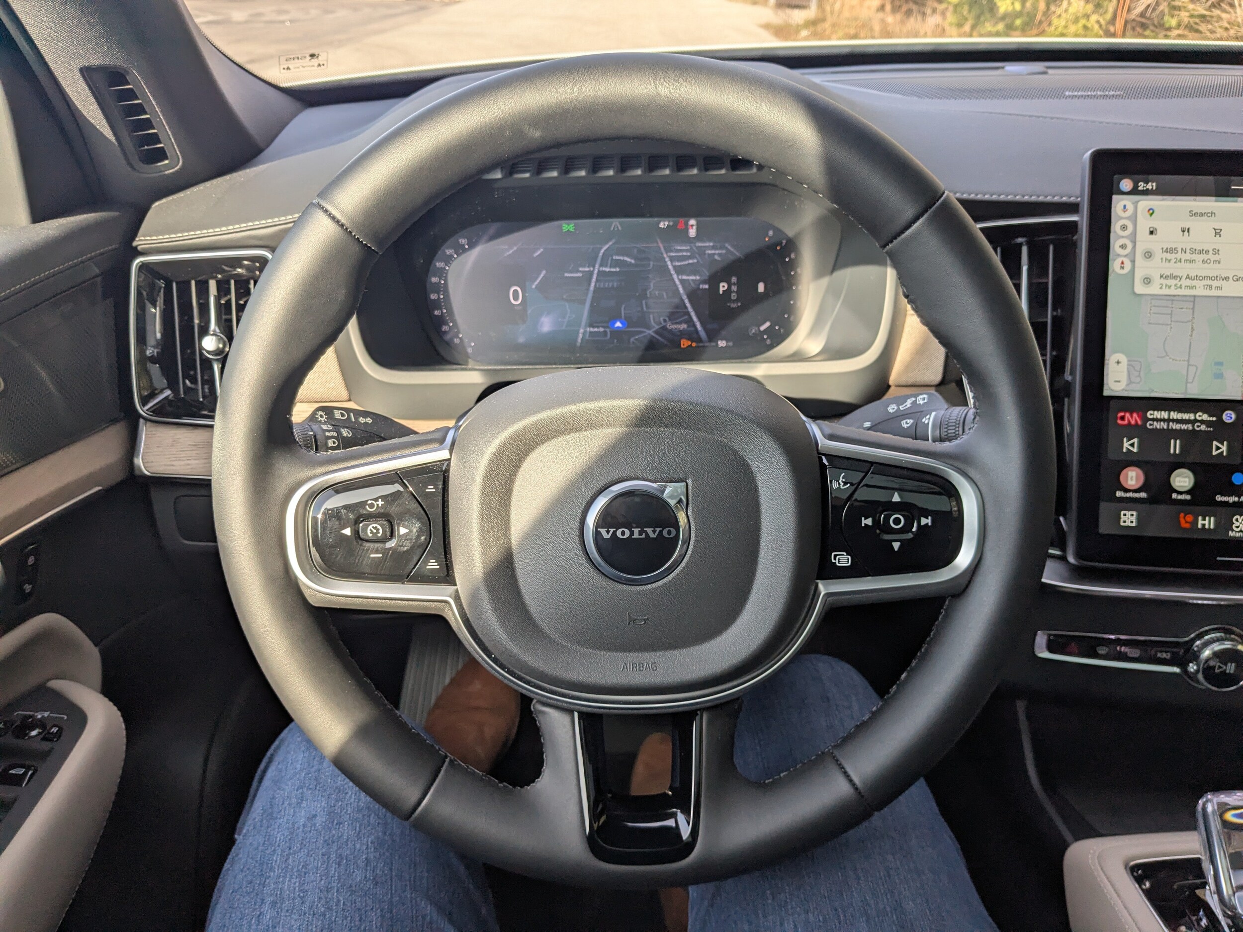 2026 Volvo XC90 Plus - Photo 38