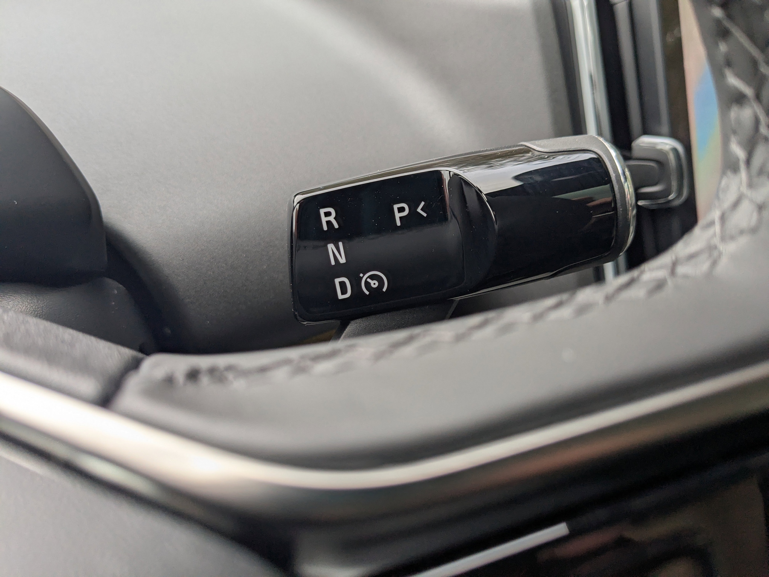 2026 Volvo EX30 Ultra - Photo 31
