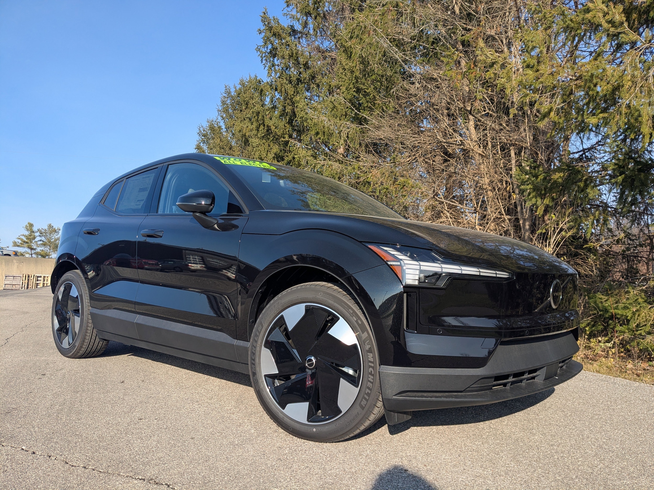 2025 Volvo EX30 Plus's photo