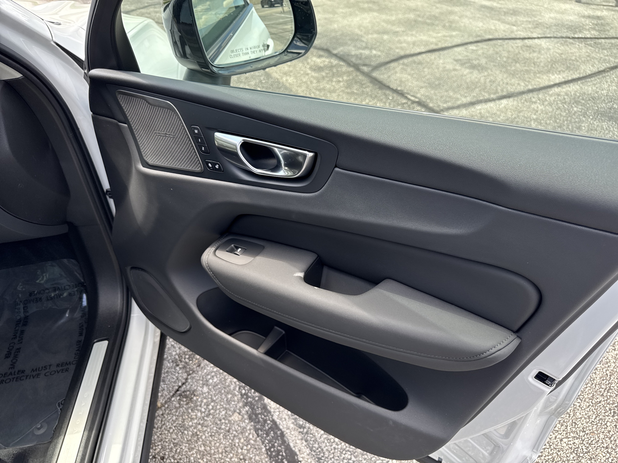 2026 Volvo XC60 Ultra - Photo 32