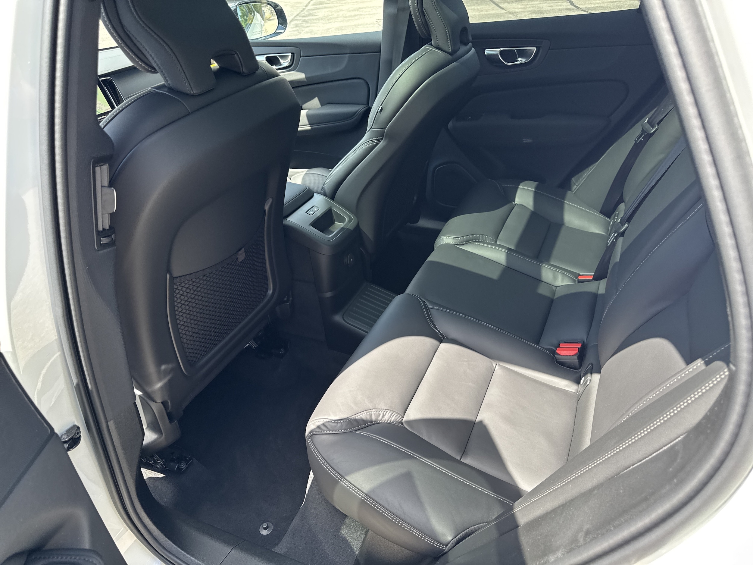 2026 Volvo XC60 Ultra - Photo 23