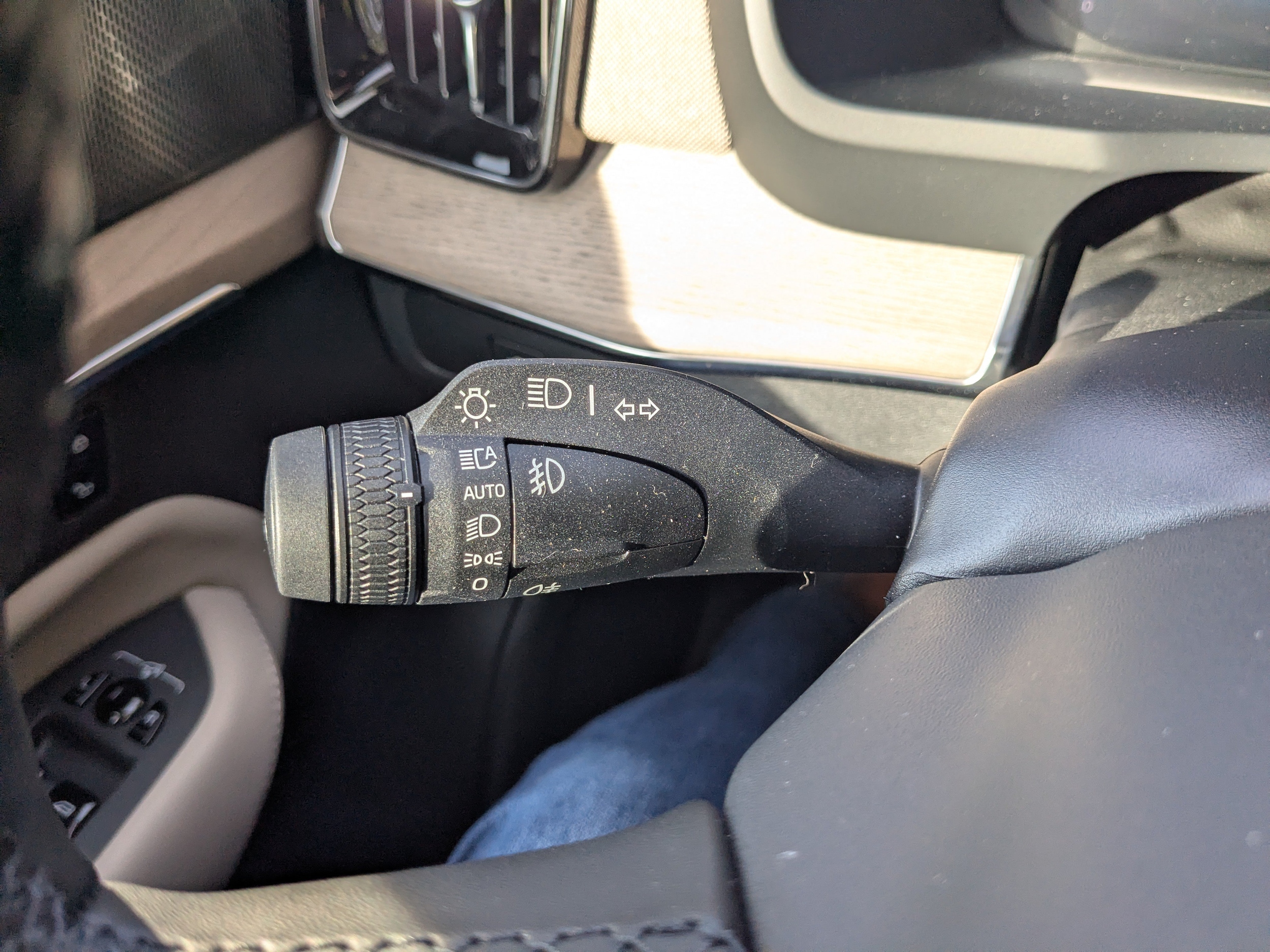 2026 Volvo XC90 Plus - Photo 41