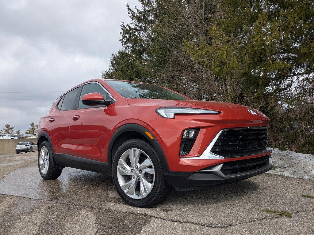 Used 2024 Buick Encore GX Preferred SUV
