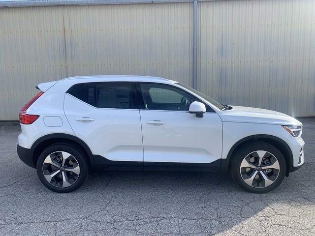 Featured new 2023 Volvo XC40 B5 AWD Mild Hybrid Plus Bright SUV for sale in Bloomington, IN