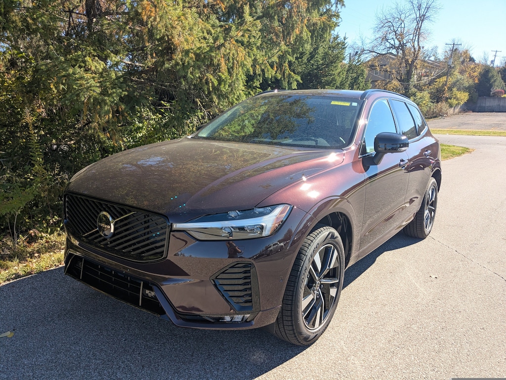 New 2026 Volvo XC60 B5 Plus SUV