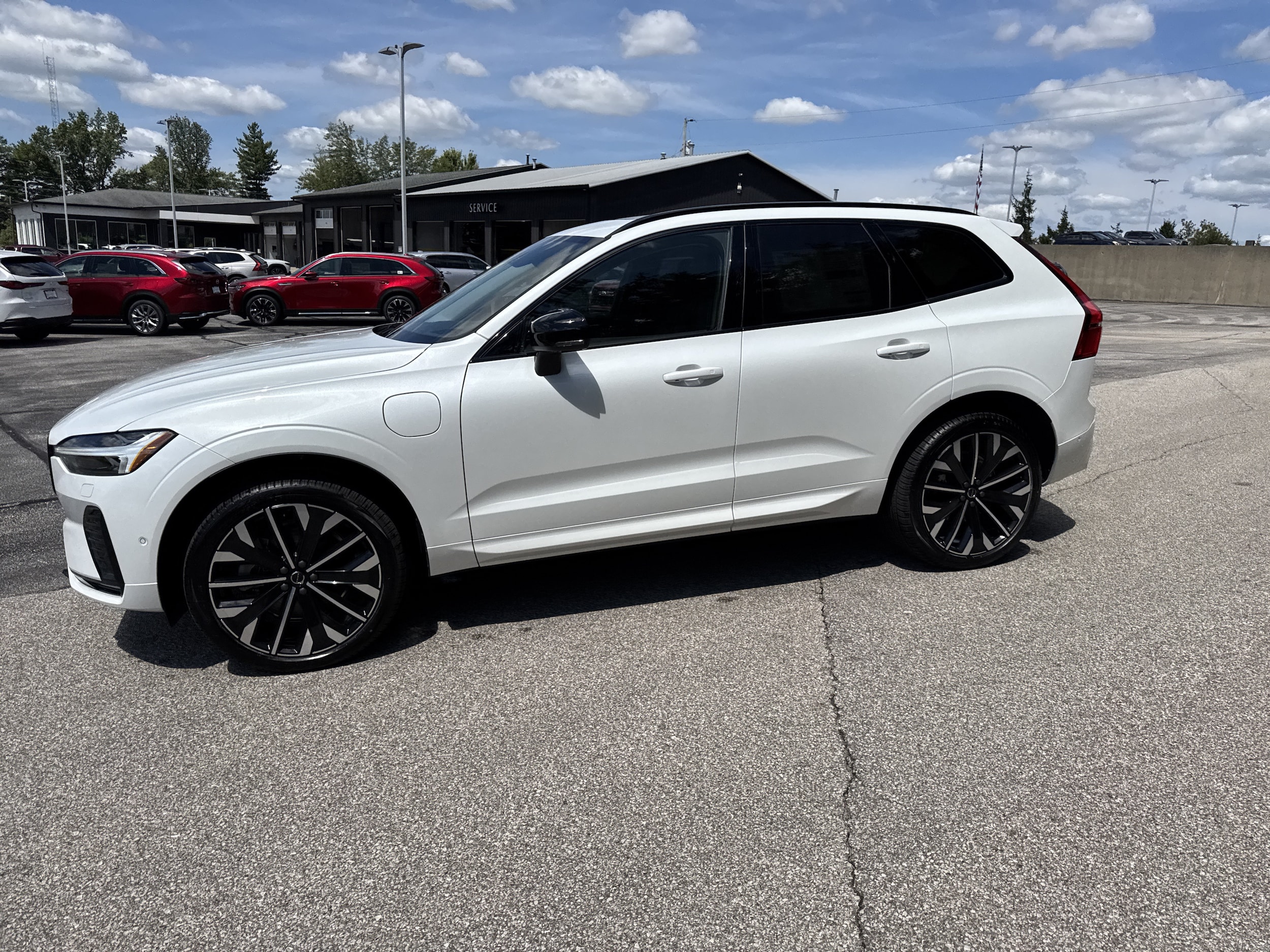 2026 Volvo XC60 Ultra - Photo 12