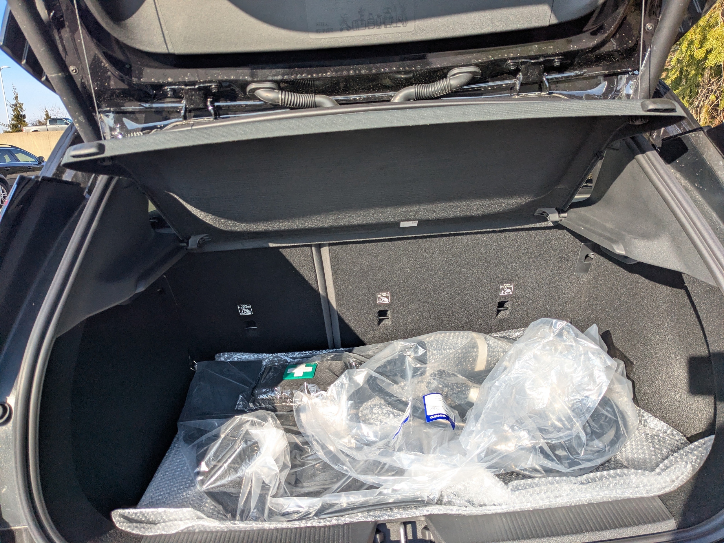 2025 Volvo EX30 Plus - Photo 22