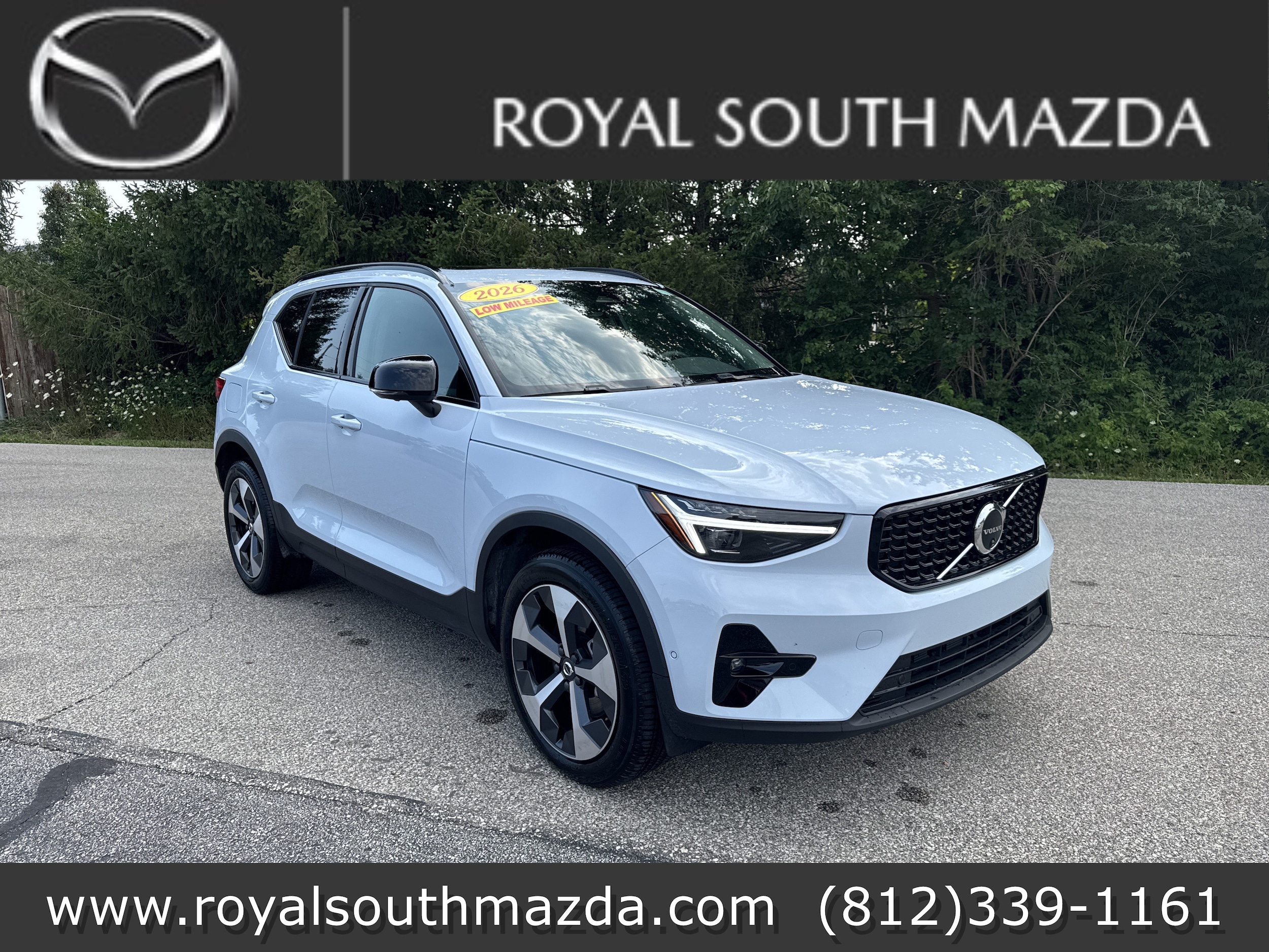 2026 Volvo XC40 SUV 