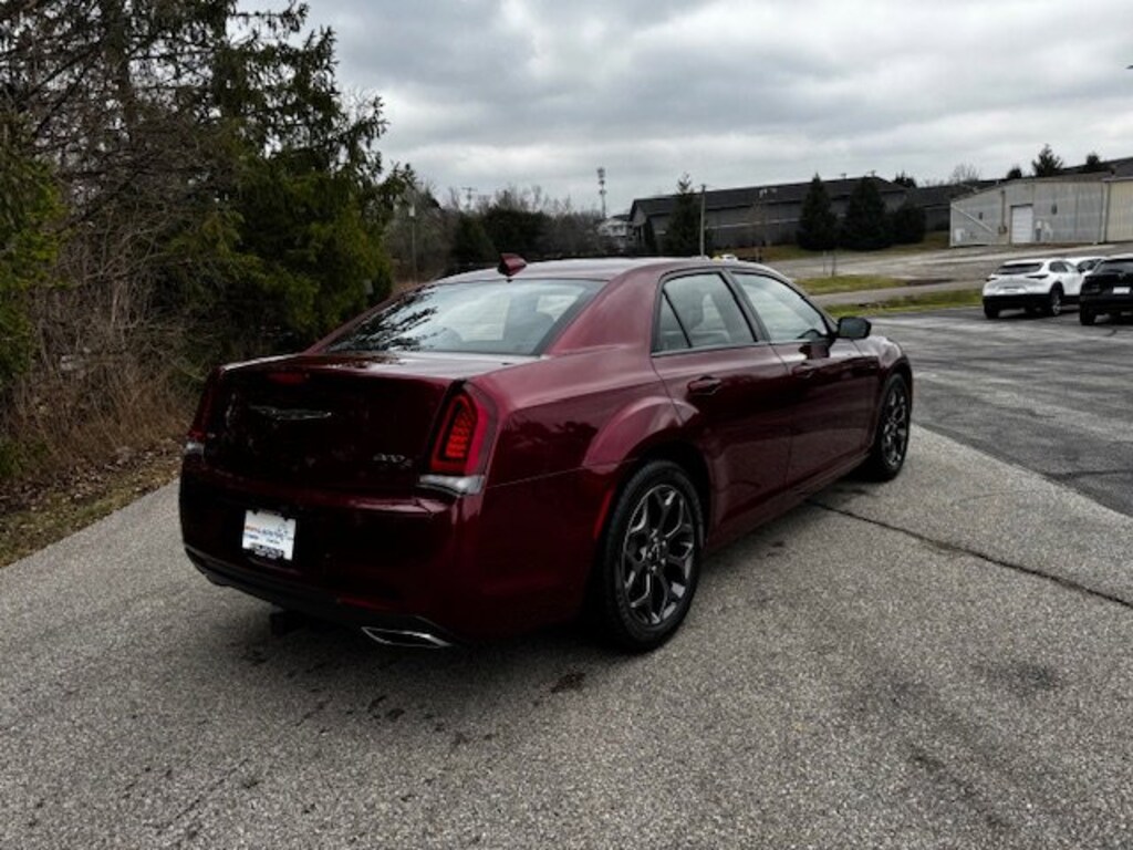 Used 2018 Chrysler 300 S Sedan