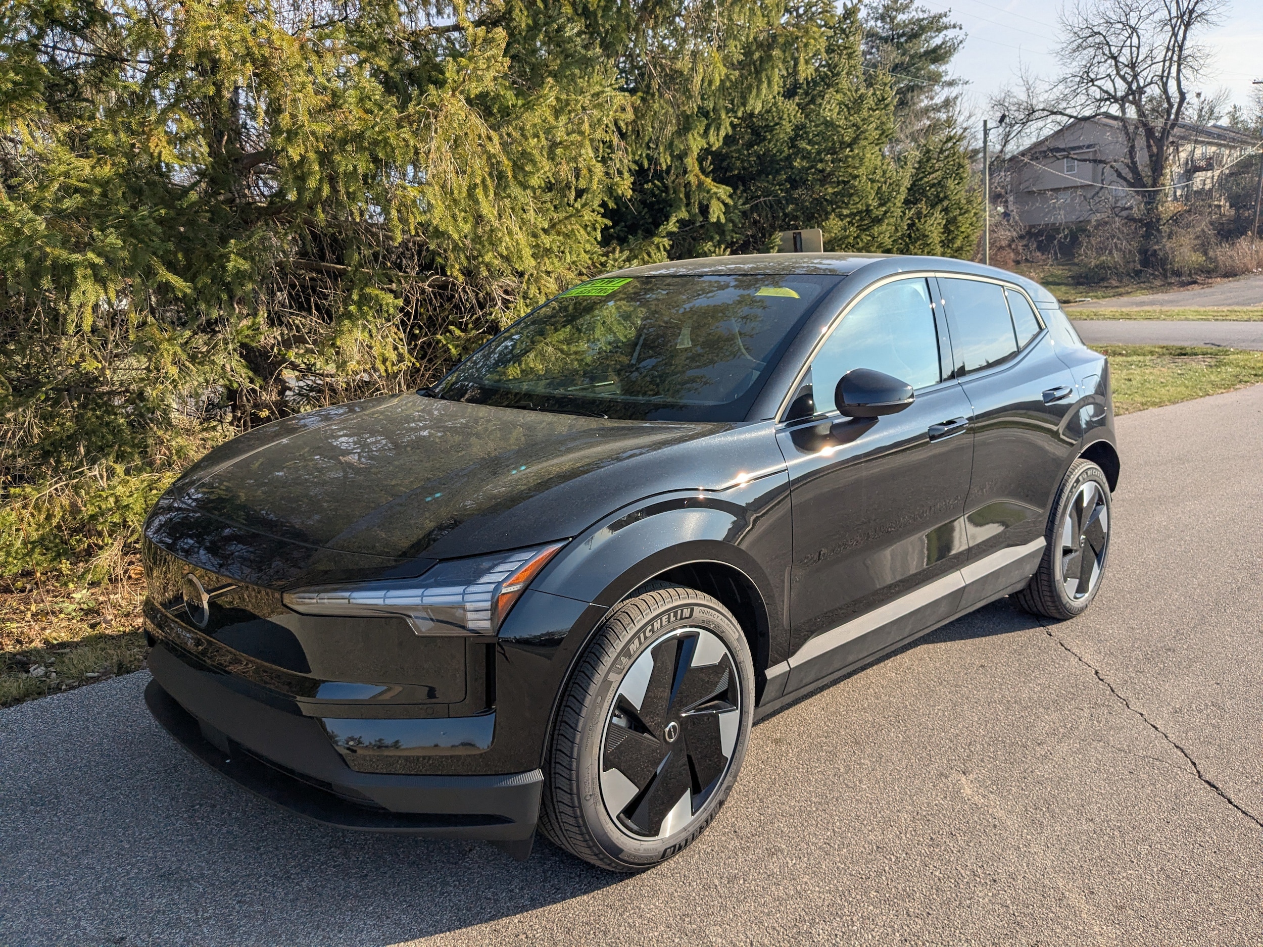 2025 Volvo EX30 Plus - Photo 4